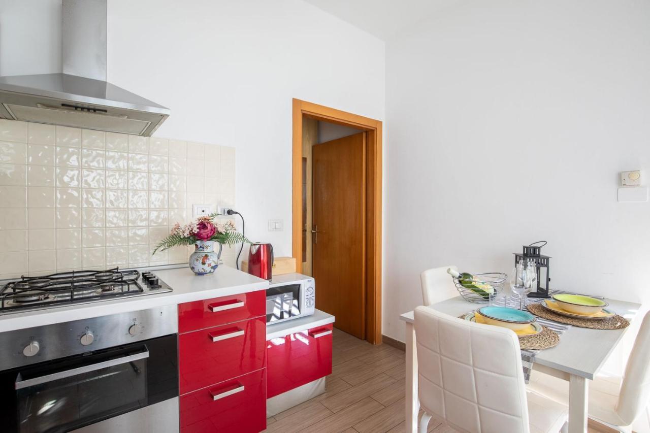 Bilocale Con Giardino A 200Mt Dal Mare - Homeunity Rimini Exterior foto