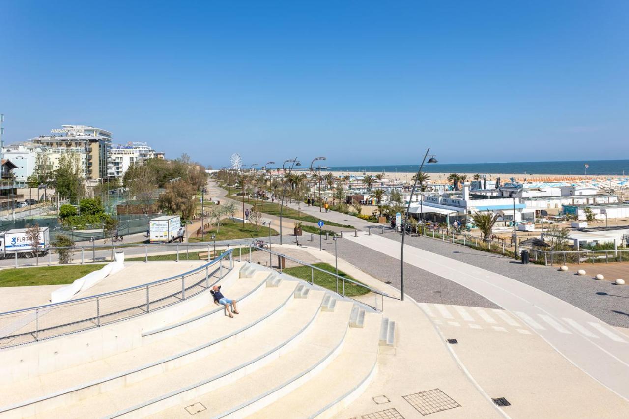 Bilocale Con Giardino A 200Mt Dal Mare - Homeunity Rimini Exterior foto