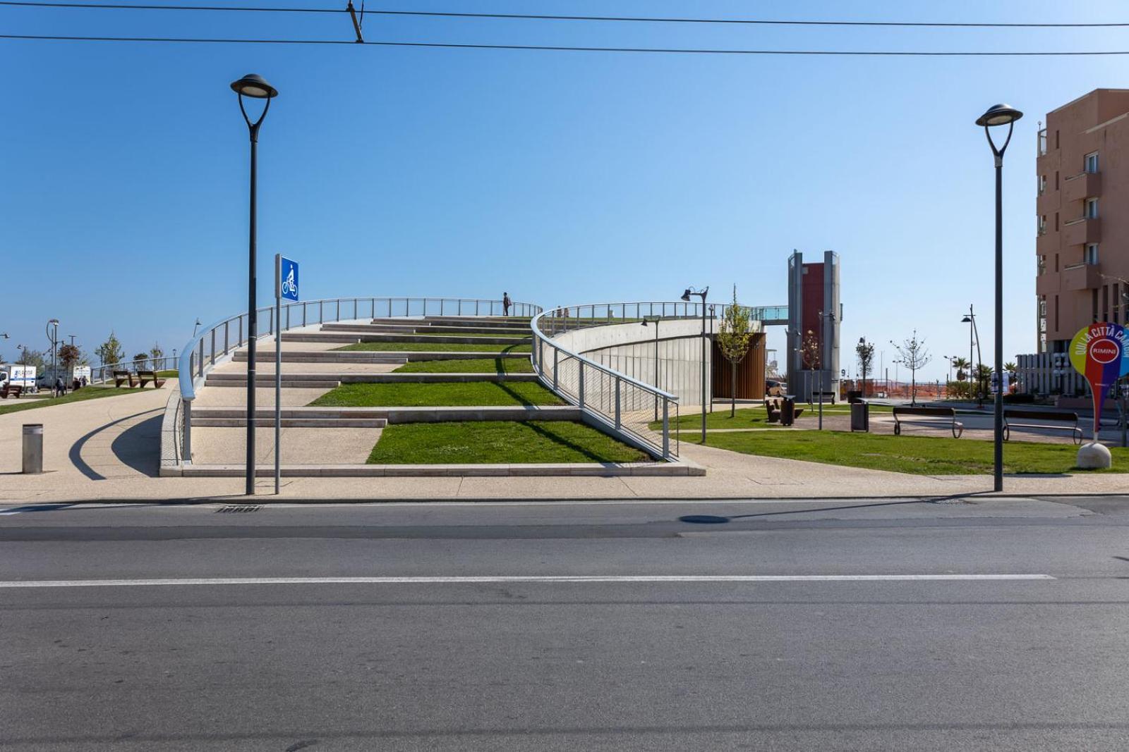 Bilocale Con Giardino A 200Mt Dal Mare - Homeunity Rimini Exterior foto